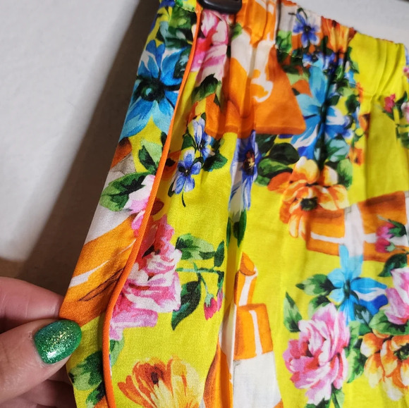 Moschino Couture Silk Traffic Cone Floral Pull On Pants Construction Size 8 - Picture 11 of 16